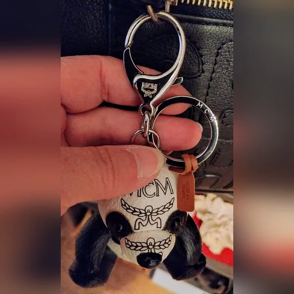 MCM Panda Bear Bag Charm EUC - Picture 4 of 10
